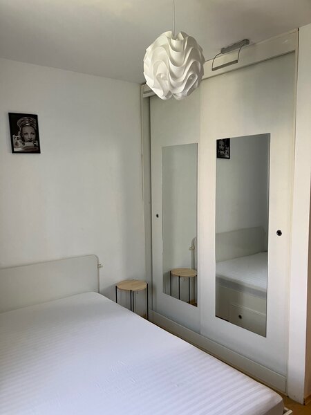 Militari, Lujerului, inchiriere 2 camere decomandat, 7/10, mobilat, 450 E.